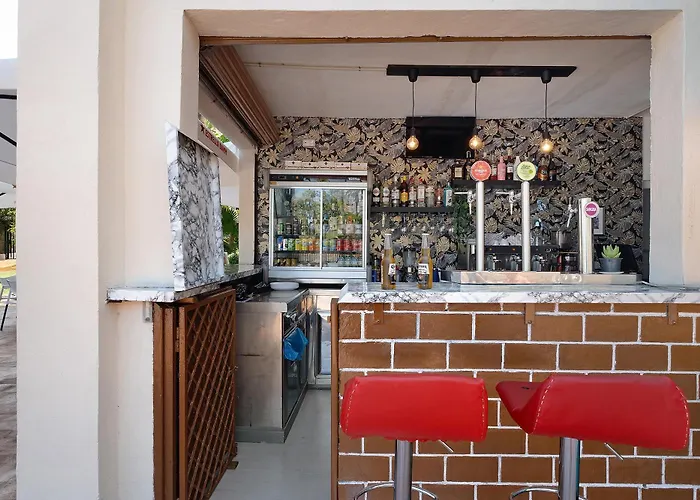 Apto Svezda El Dorado * أرونا